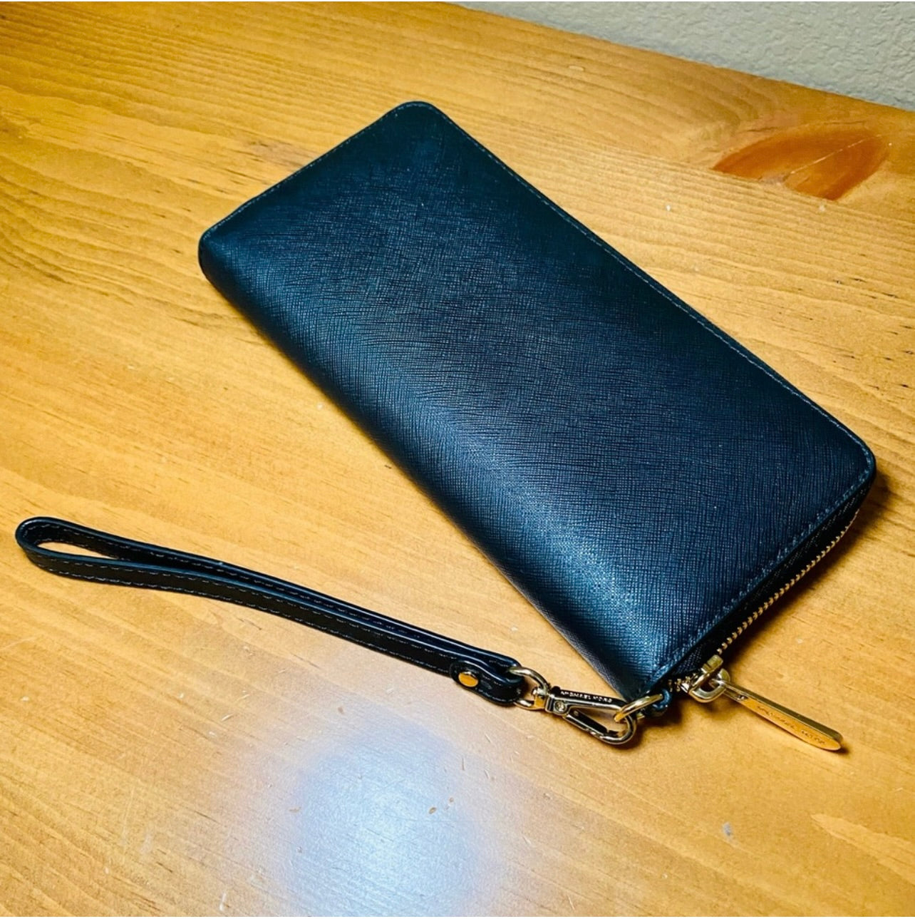 Michael Kors Black Saffiano Leather Continental Wristlet