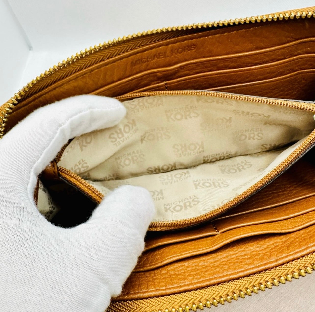 Michael Kors Jet Set Brown Leather Wallet