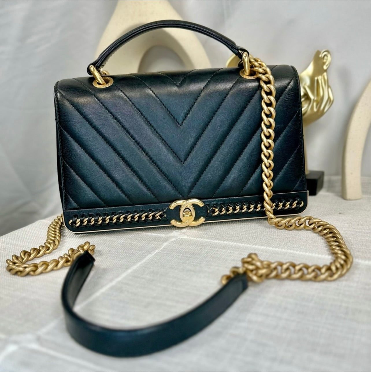 CHANEL 2Way Black Chevron Stitched Leather Top Handle Shoulder Bag