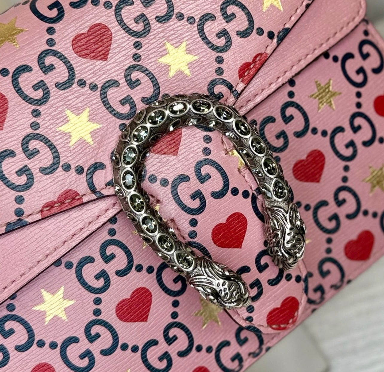 GUCCI Pink Calfskin Leather Valentine's Day Exclusive Dionysus Shoulder Bag