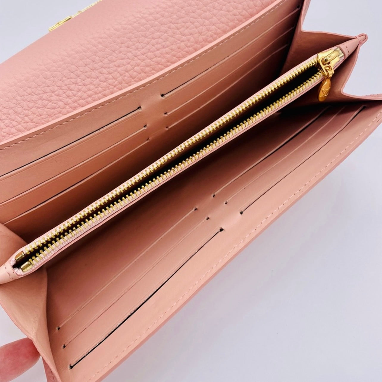 Louis Vuitton Pink Taurillon Leather Capucines Studded Wallet