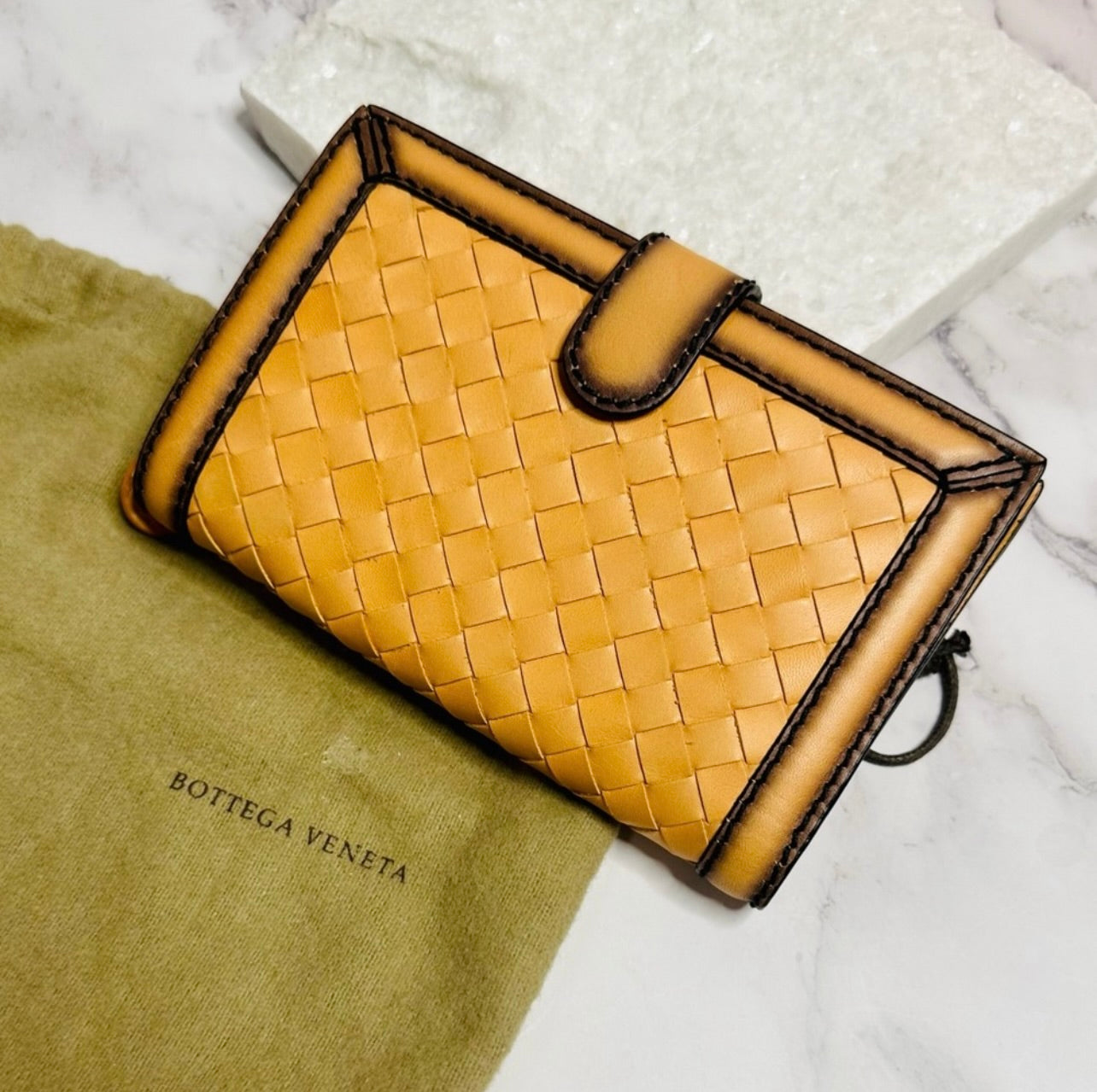 EUC Rare Bottega Veneta Medium Nappa Intrecciato Woven Leather French Compact Wallet