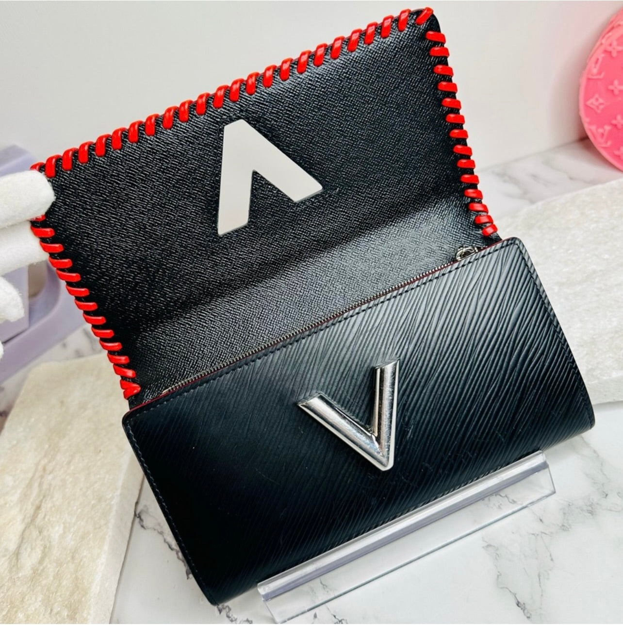 Louis Vuitton Black Epi Leather Portefeuille Floral Twist Long Wallet
