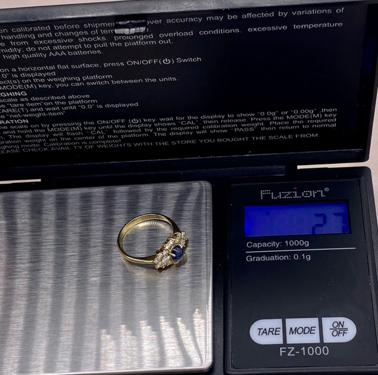 18k Yellow Gold Natural Star Sapphire & Diamond Ring