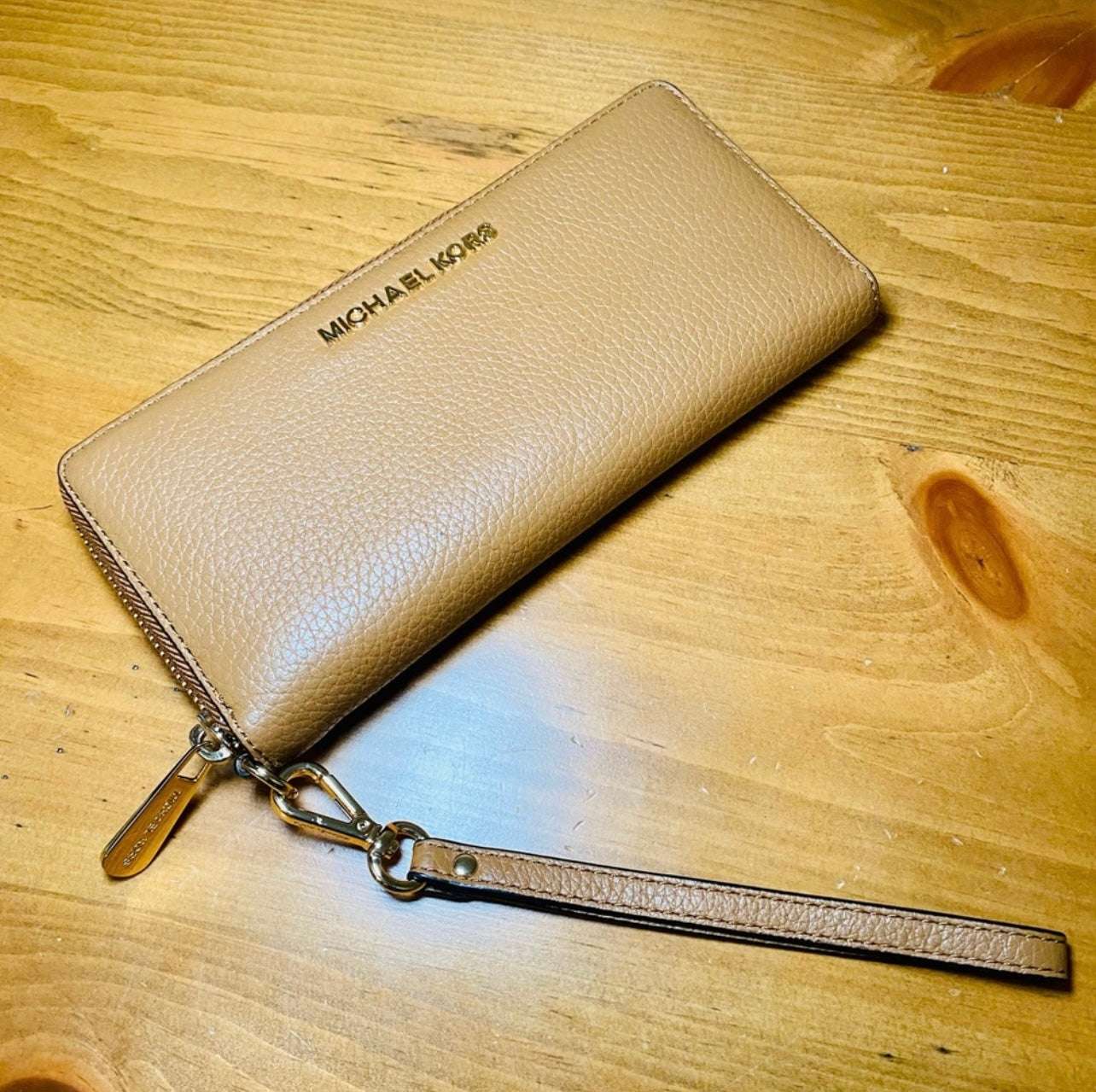 Michael Kors Camel Brown Saffiano Leather Continental Wristlet