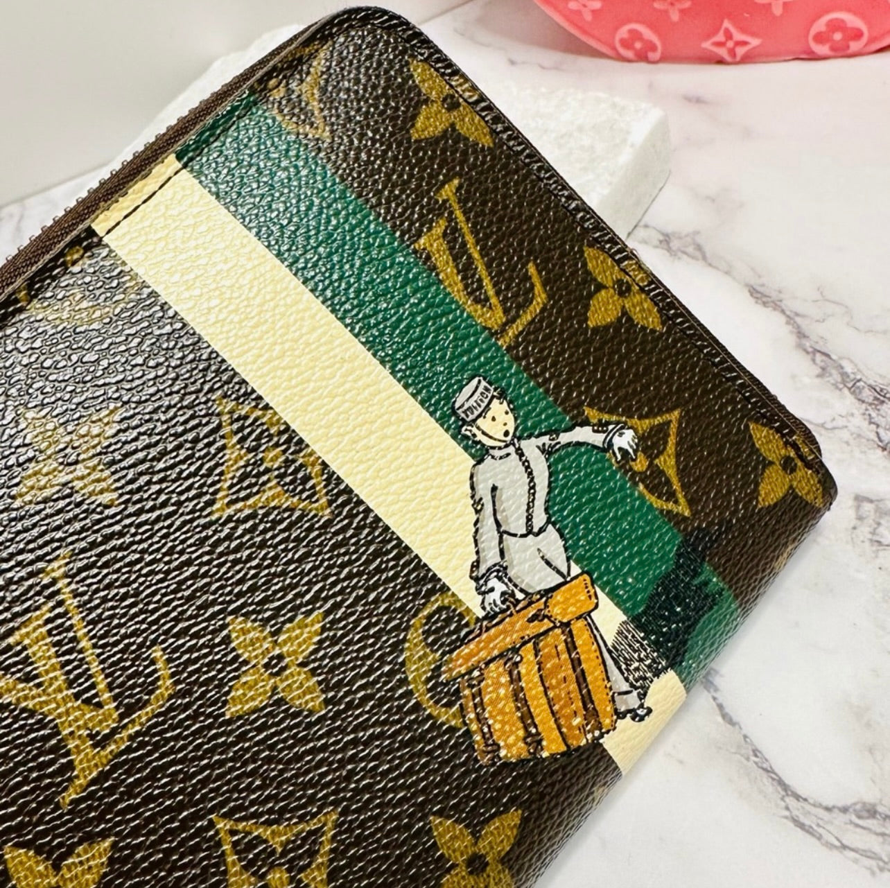 Louis Vuitton Monogram Groom Zippy Organizer Wallet Alpine Green