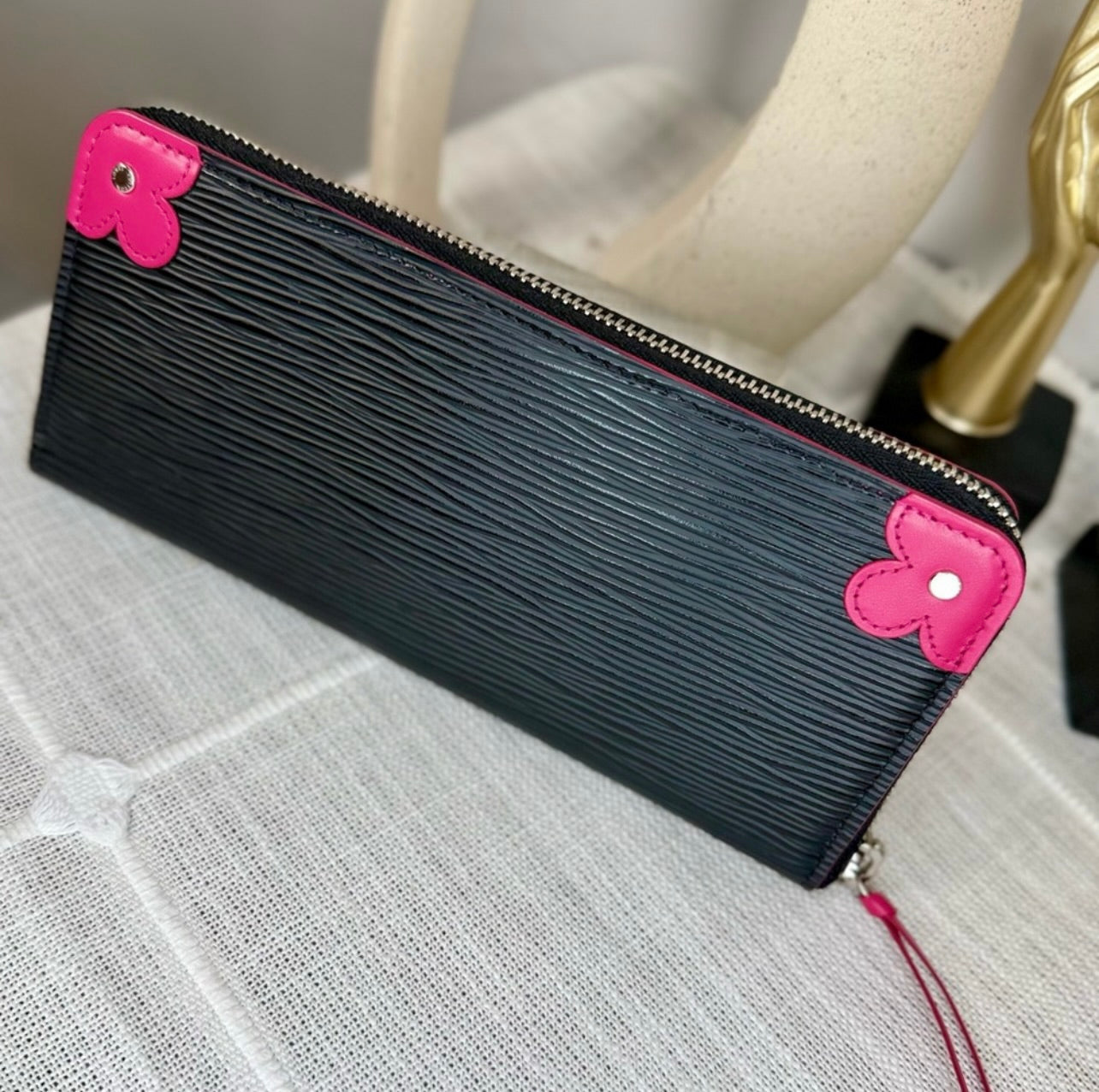 Louis Vuitton Black Epi Leather Blooming Corners Clemence Wallet