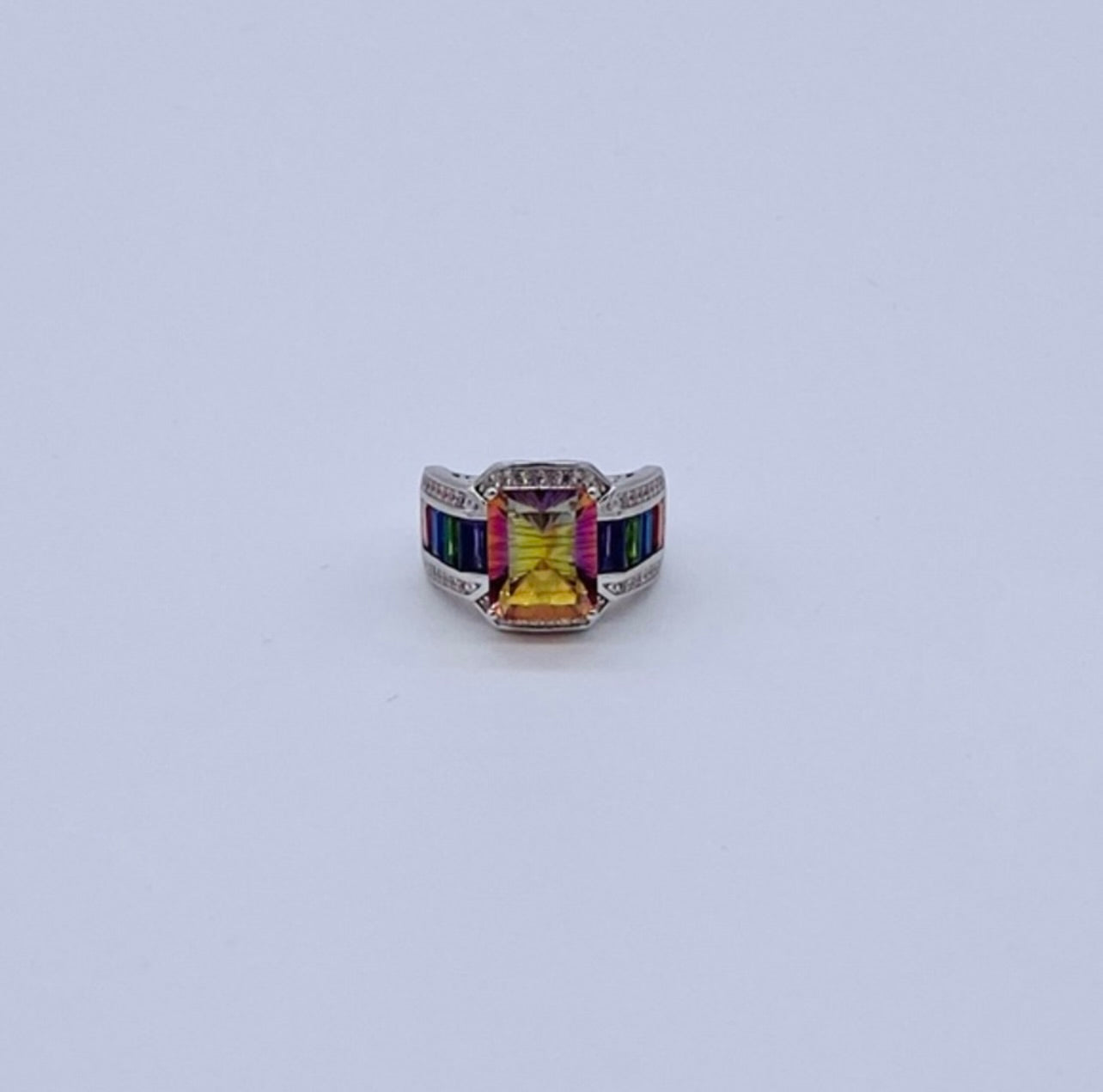 EUC Sterling Silver Bi Colored Topaz Cocktail Ring