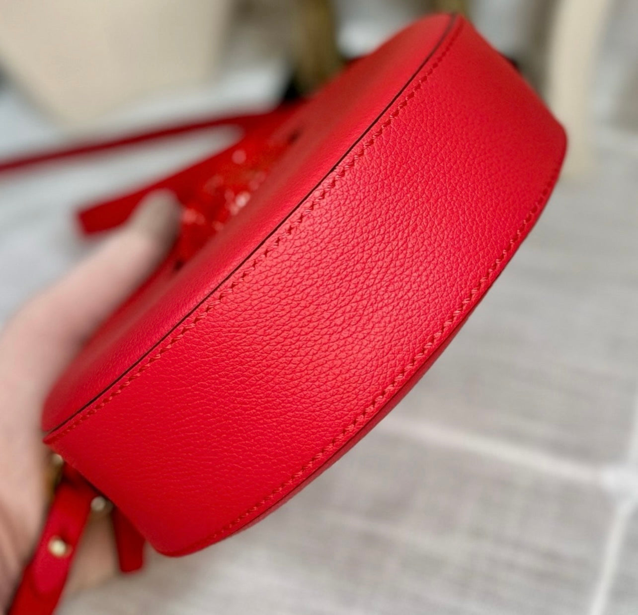New Versace La Medusa Lipstick Red Leather Disco Round Crossbody Bag