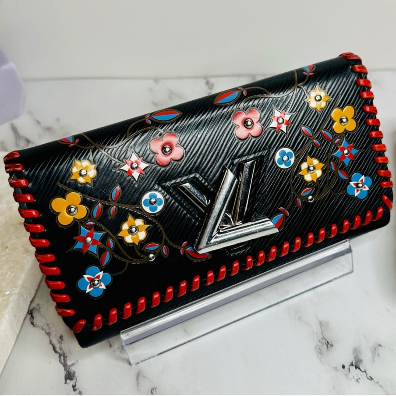 Louis Vuitton Black Epi Leather Portefeuille Floral Twist Long Wallet