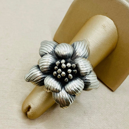 Vintage Oversized 925 Sterling Silver The Bloom Flower Design Adjustable Ring