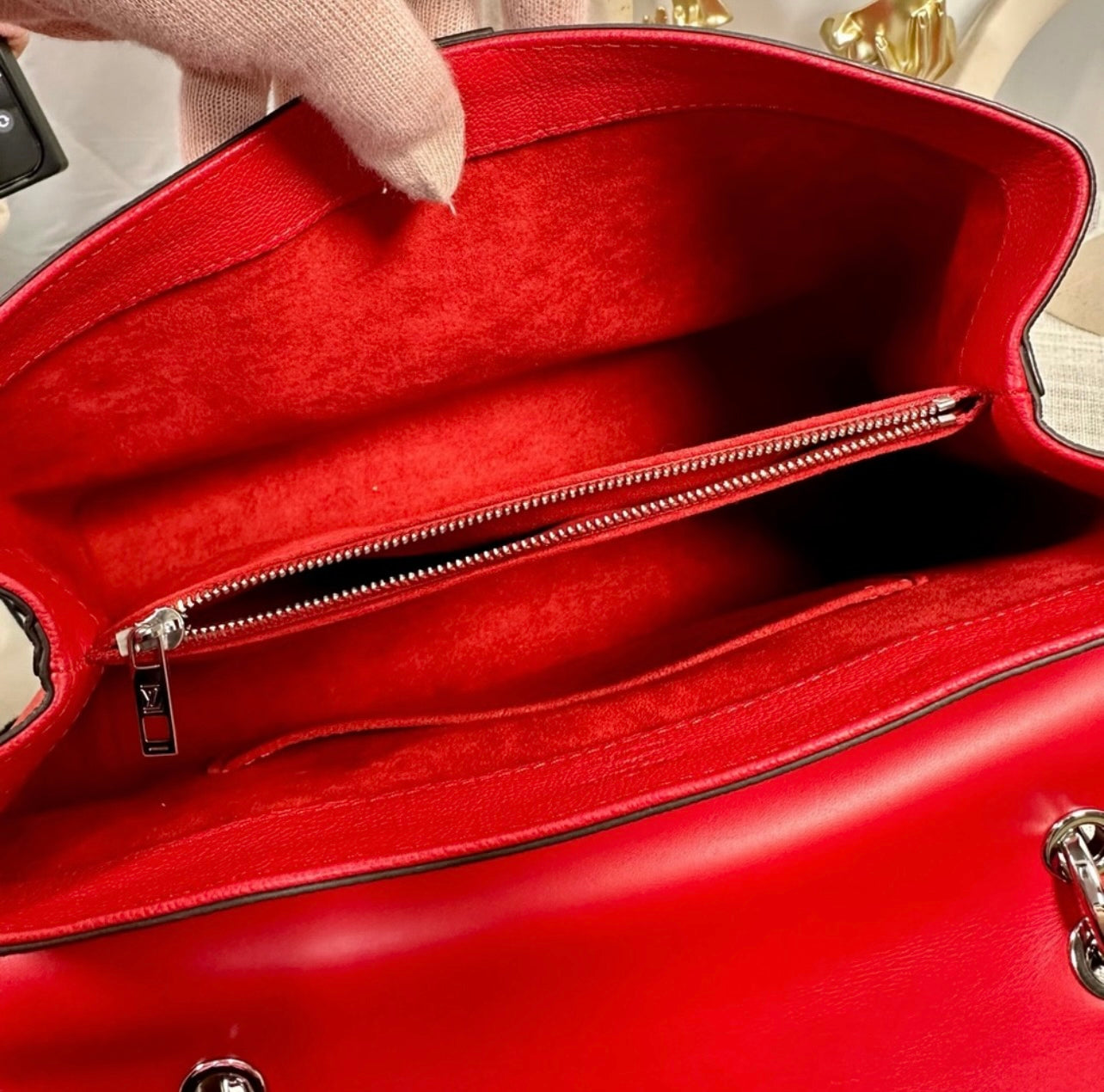 Louis Vuitton Rubis Monogram Leather Very One Handle Bag
