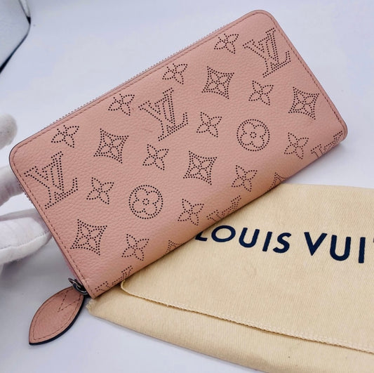 Louis Vuitton Magnolia Pink Monogram Mahina Zippy Wallet