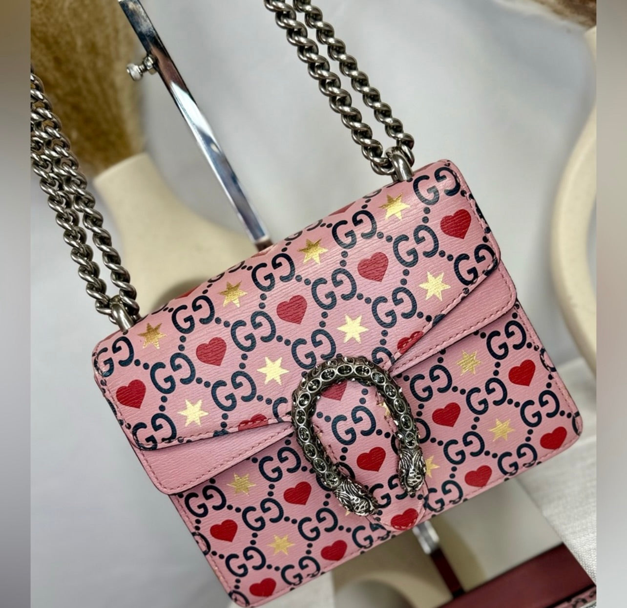 GUCCI Pink Calfskin Leather Valentine's Day Exclusive Dionysus Shoulder Bag