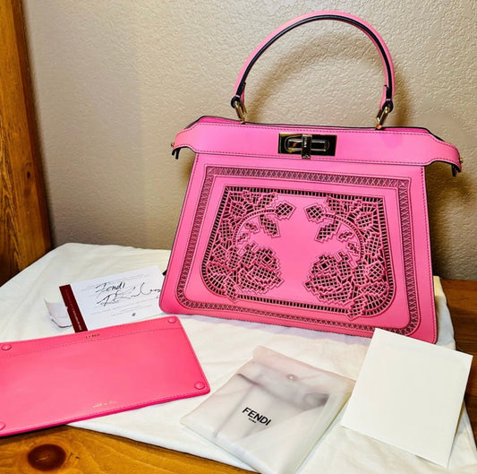 New Fendi Peekaboo ISeeU Medium Limited Edition Rose Pink Nappa Leather w/ Floral Motif