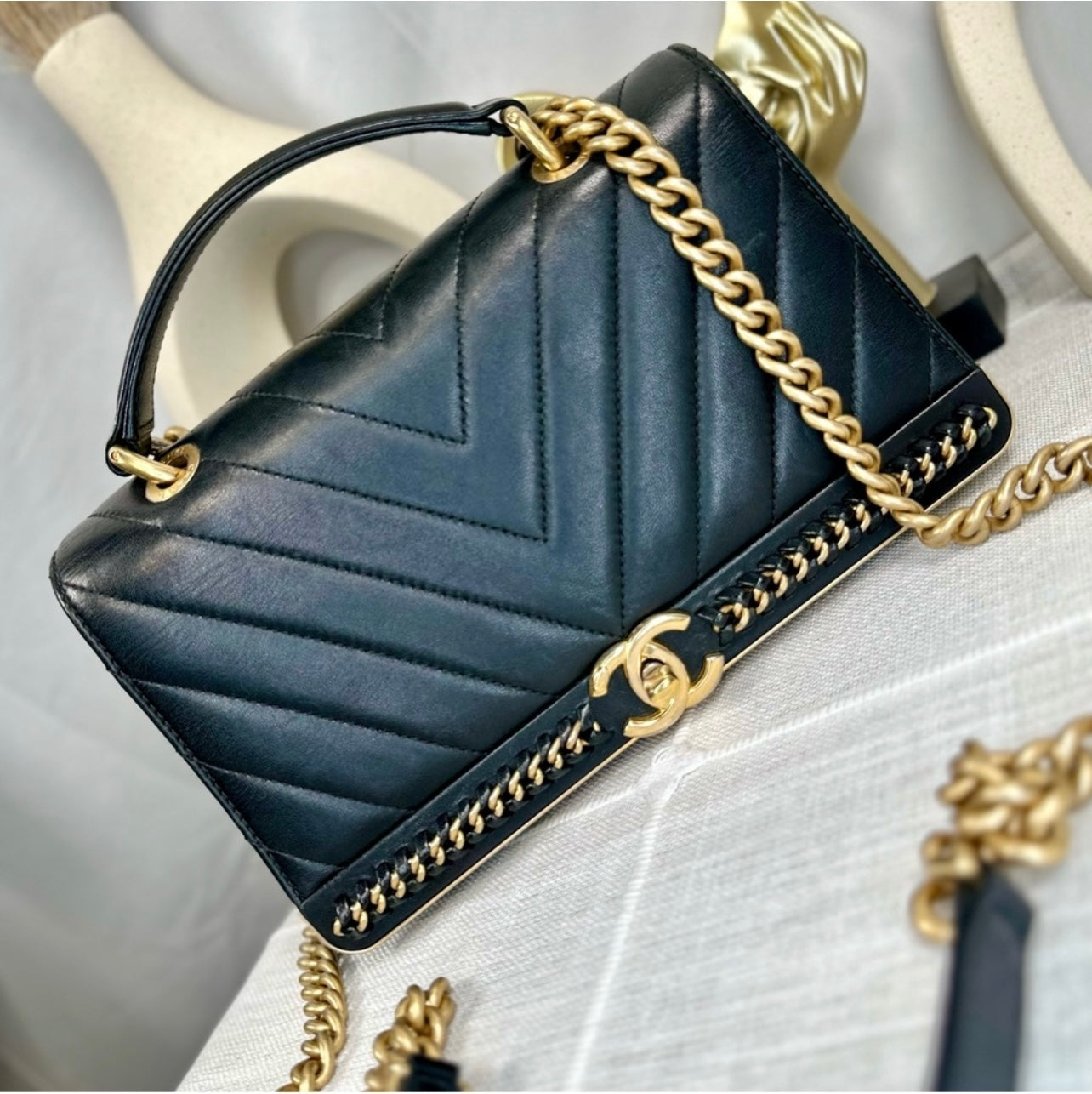 CHANEL 2Way Black Chevron Stitched Leather Top Handle Shoulder Bag