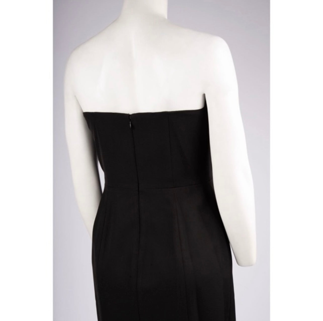 NWT Clover & Sloane Black Strapless Perry Sheath Dress