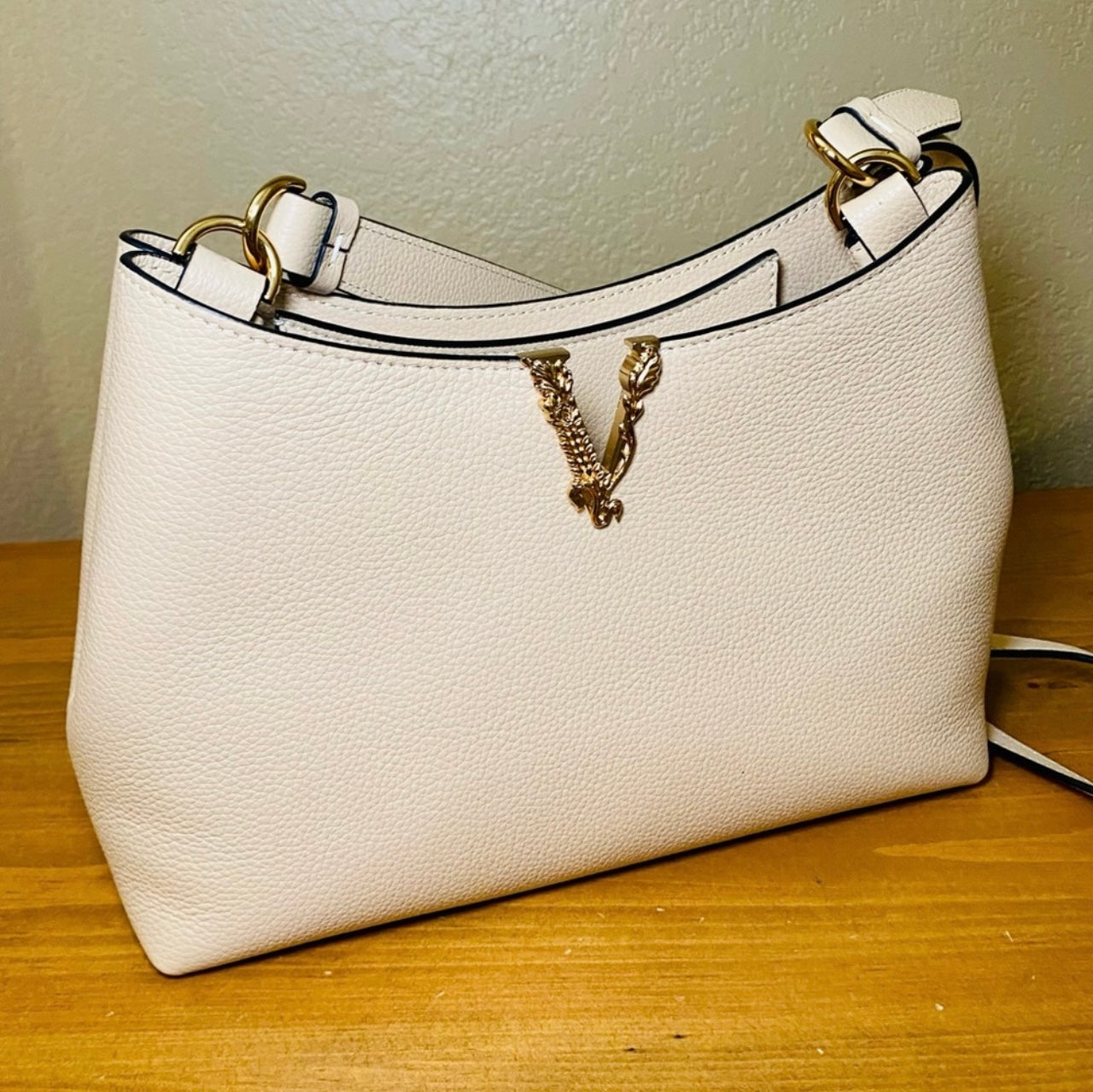 New VERSACE Vitello Virtus V Small Beige Grainy Calfskin Leather Shoulder Bag