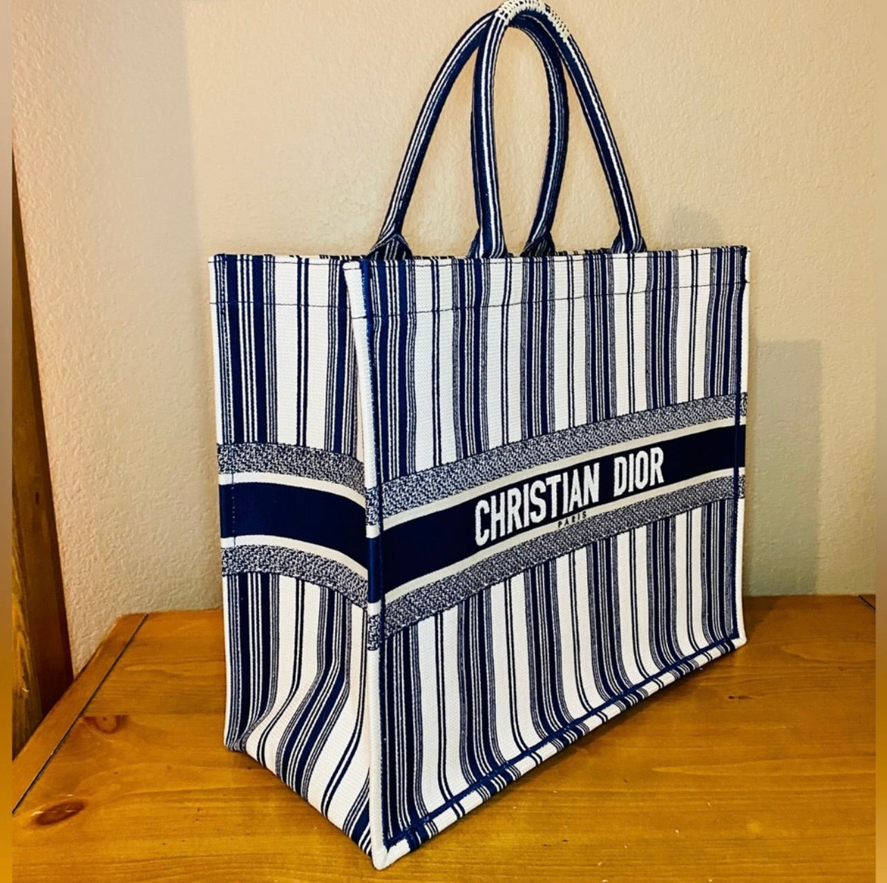 EUC Christian Dior Marbella 2019 Beach Collection Dioriviera Book Tote