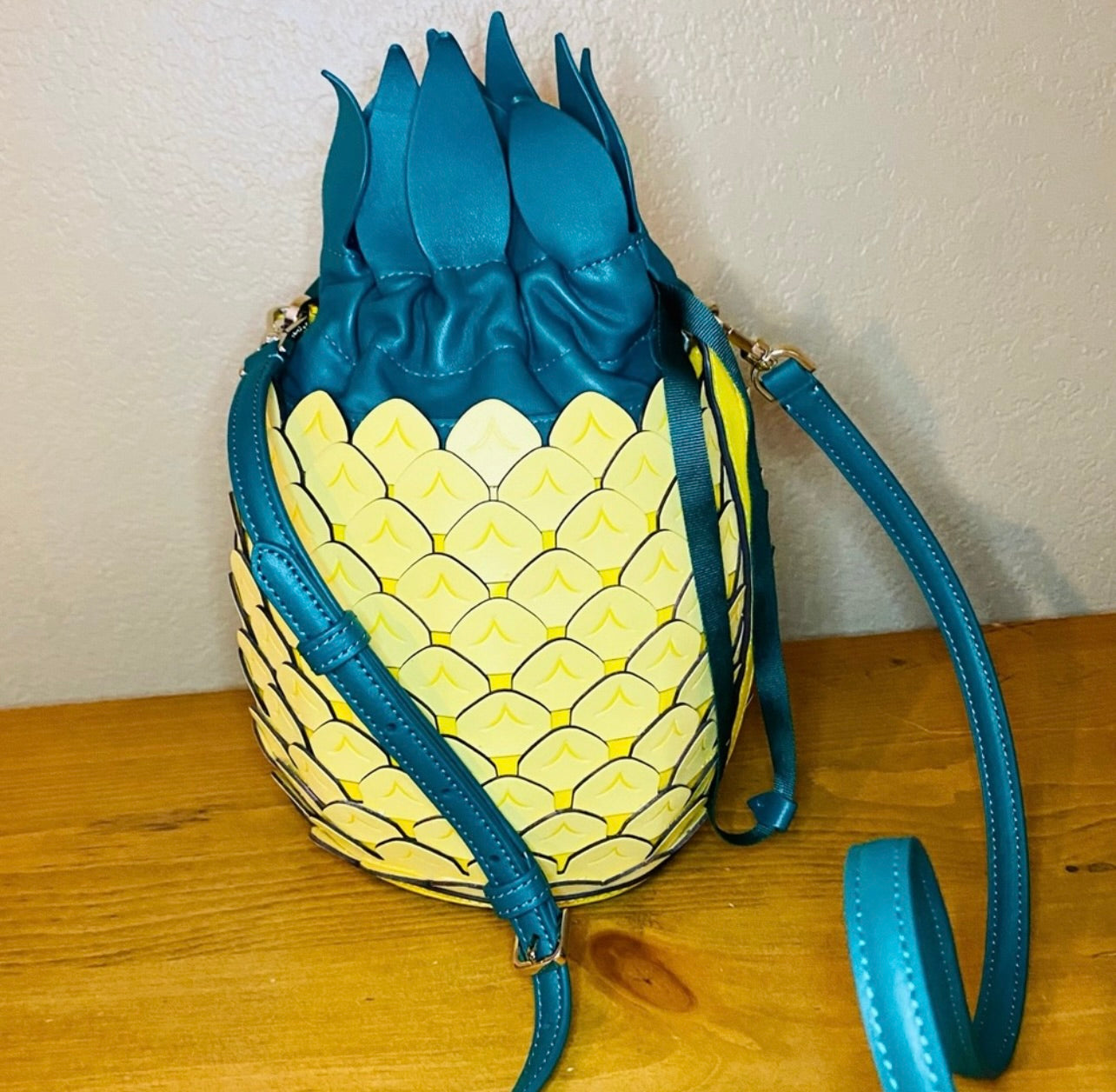 New Kate Spade New York Leather Pineapple Crossbody