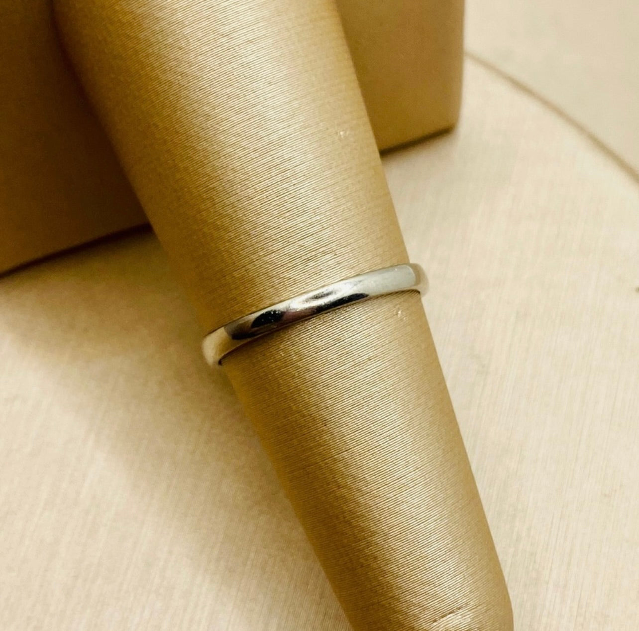 Estate Platinum Natural Emerald & Diamond Ring w/ 18k Yellow Gold Accents