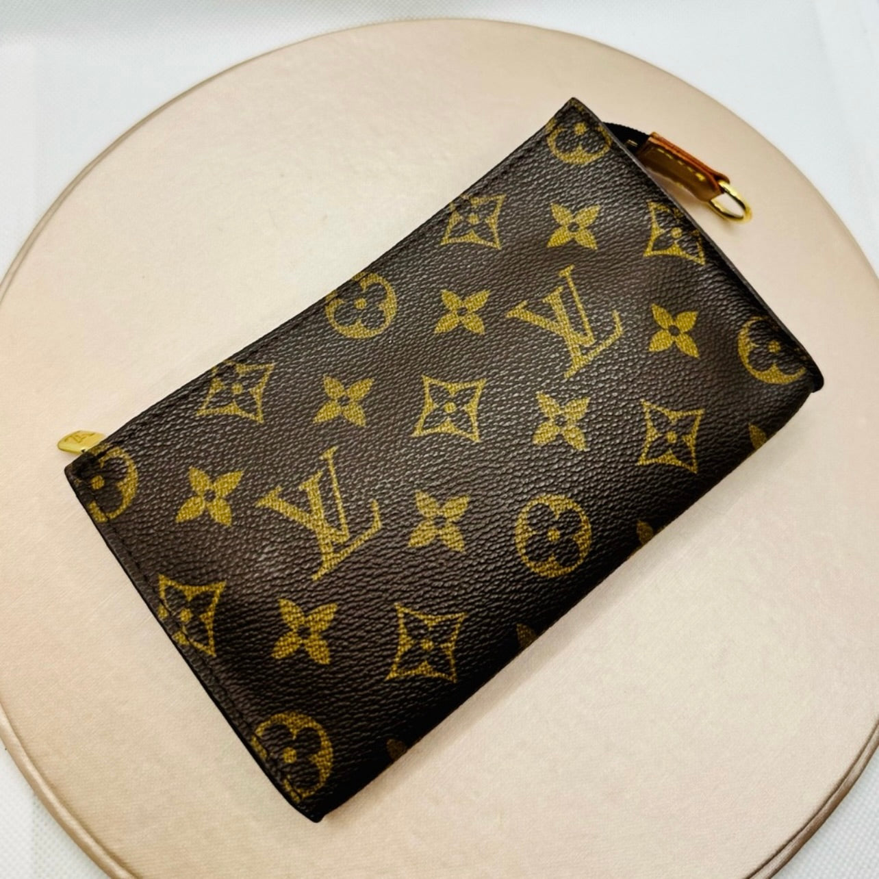 Vintage LOUIS VUITTON Monogram Coated Canvas Bucket 27 Pouch