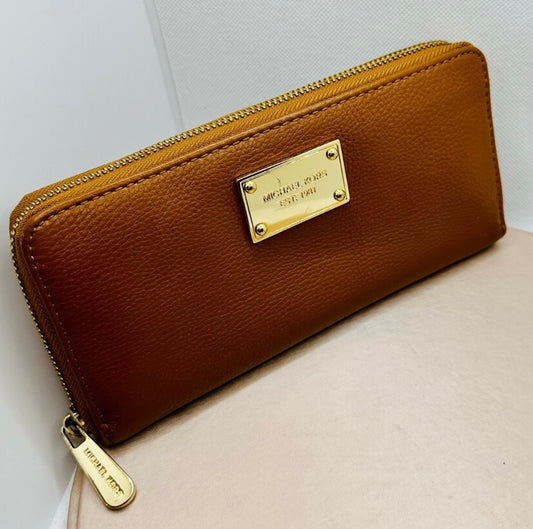 Michael Kors Jet Set Brown Leather Wallet