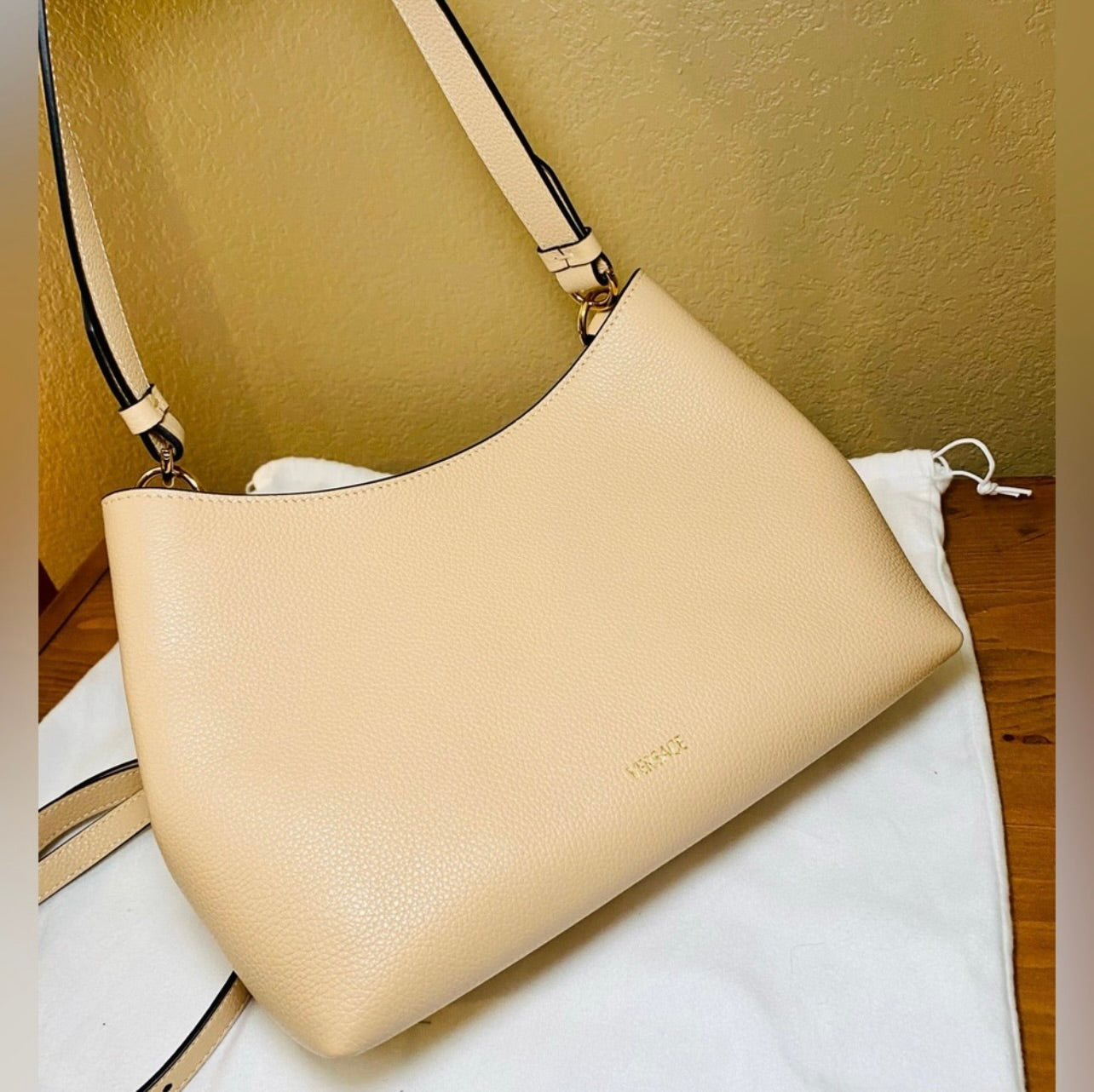 New VERSACE Vitello Virtus V Small Beige Grainy Calfskin Leather Shoulder Bag