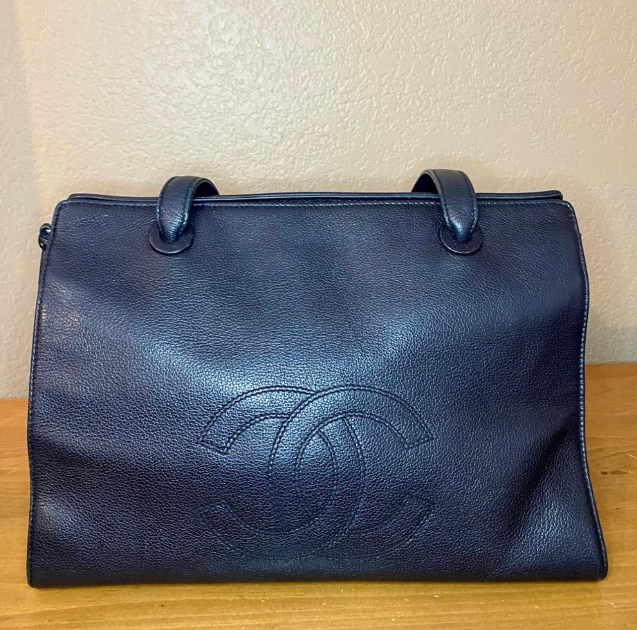 Vintage CHANEL CC Black Caviar Leather Shoulder Bag