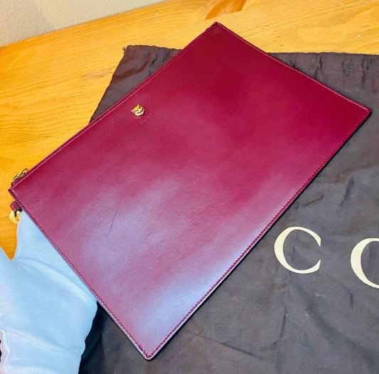 Rare GUCCI Tiger Animalier Bordeaux Leather Oversized Wristlet Clutch