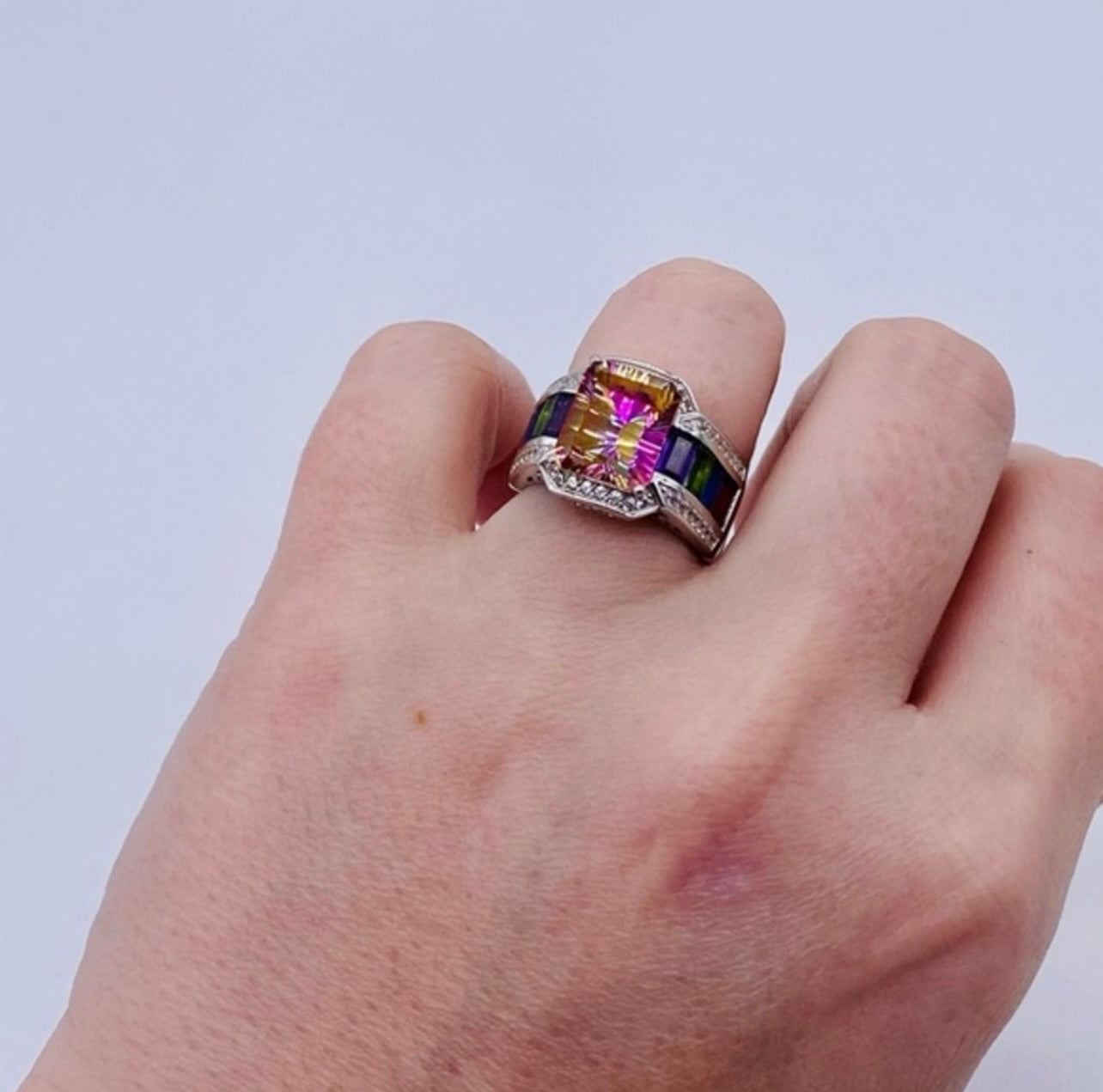 EUC Sterling Silver Bi Colored Topaz Cocktail Ring