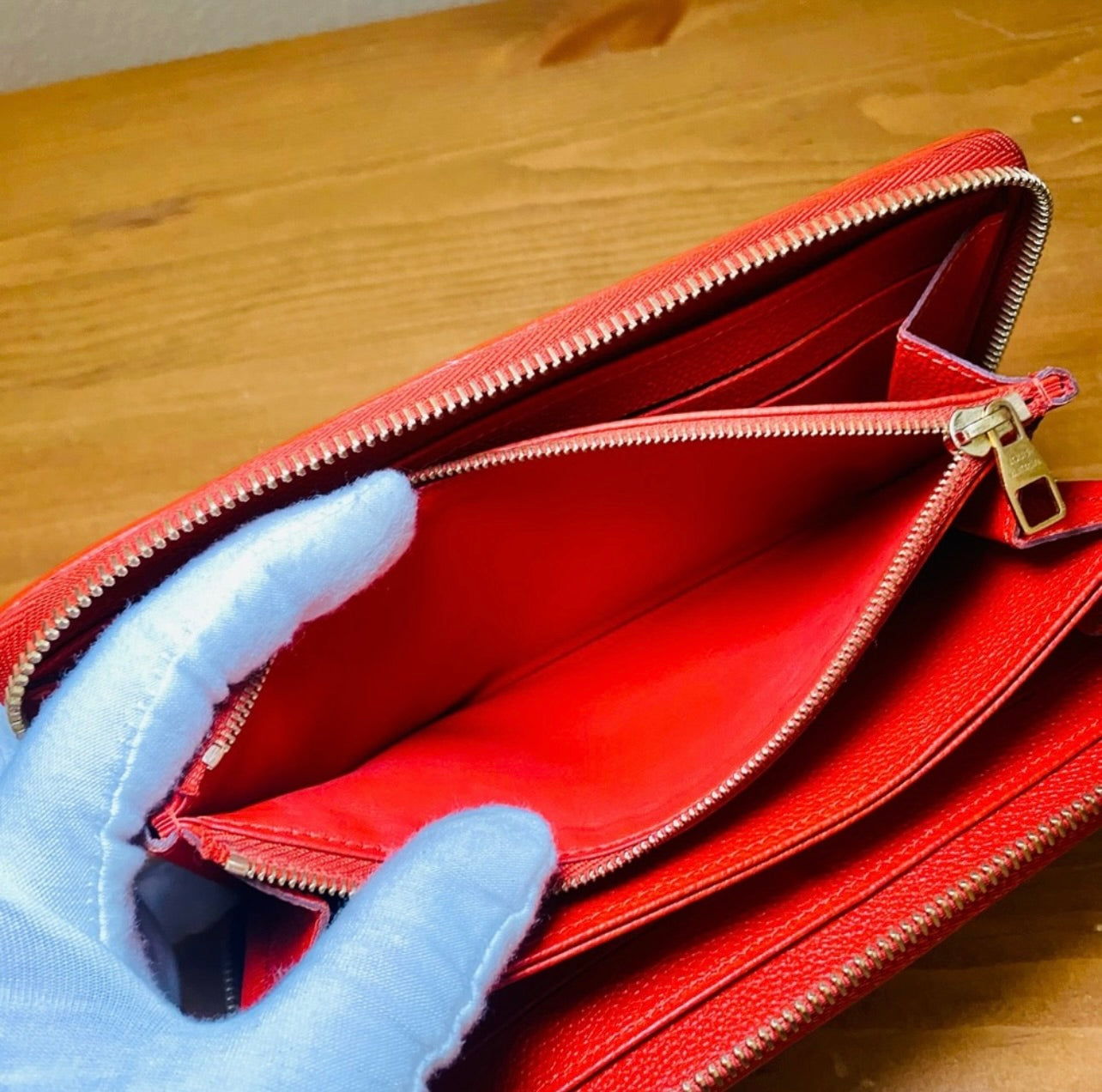 Louis Vuitton Red Poppy Supple Monogram Empreinte Leather Zippy Wallet