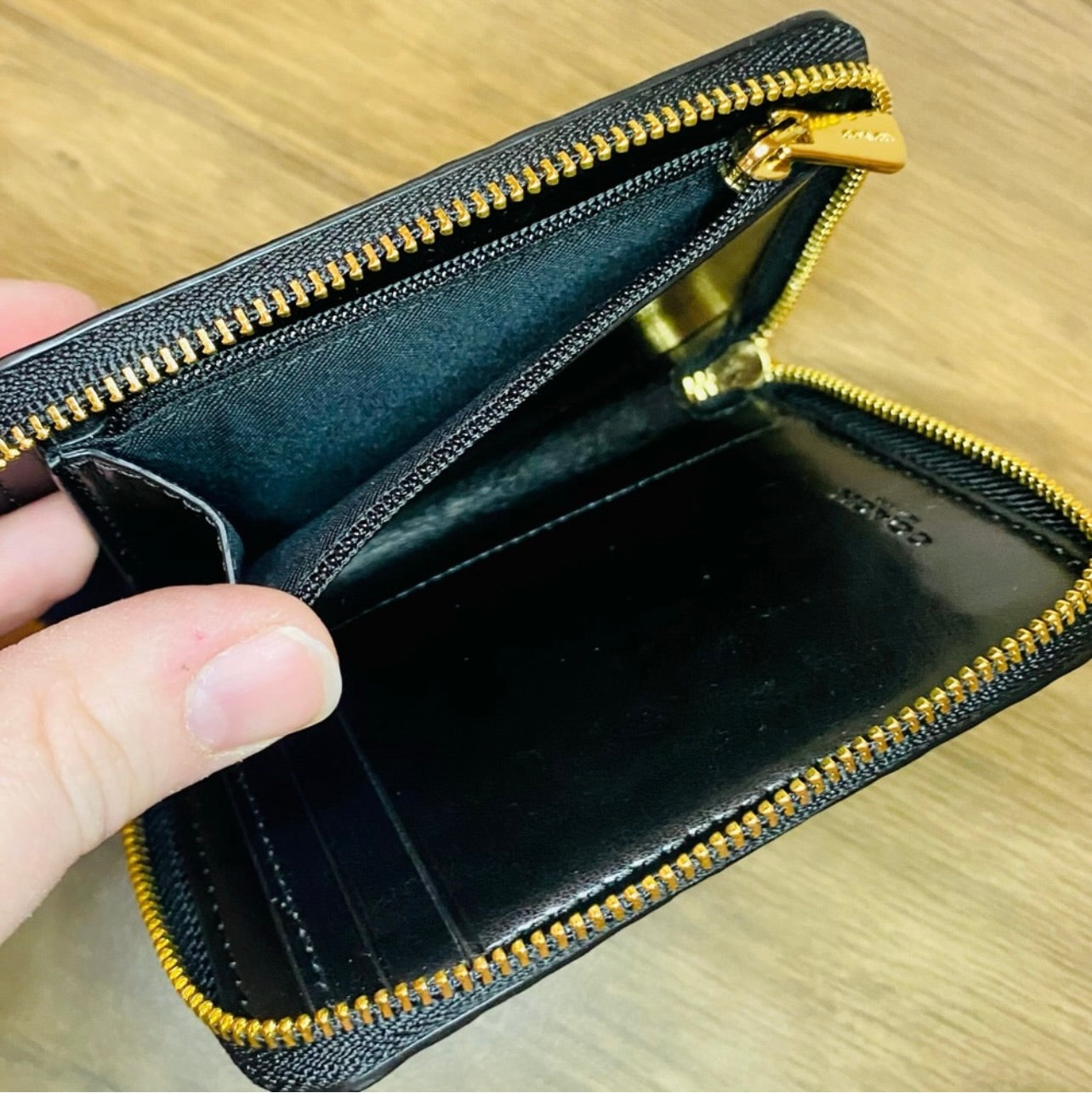 RARE Coach Deco Quilting Black Nappa Leather Small Zip Around Wallet - HTF