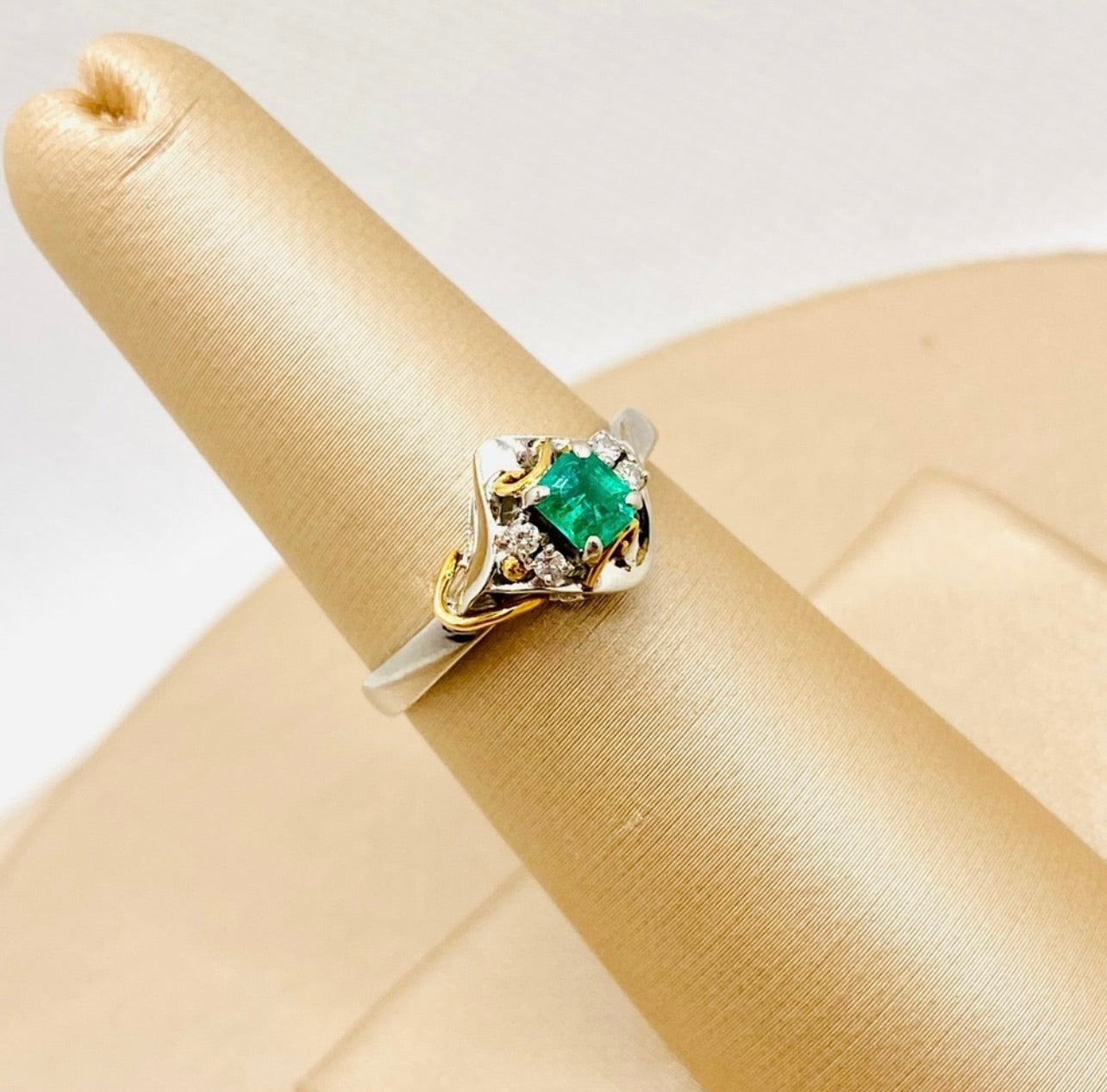 Estate Platinum Natural Emerald & Diamond Ring w/ 18k Yellow Gold Accents