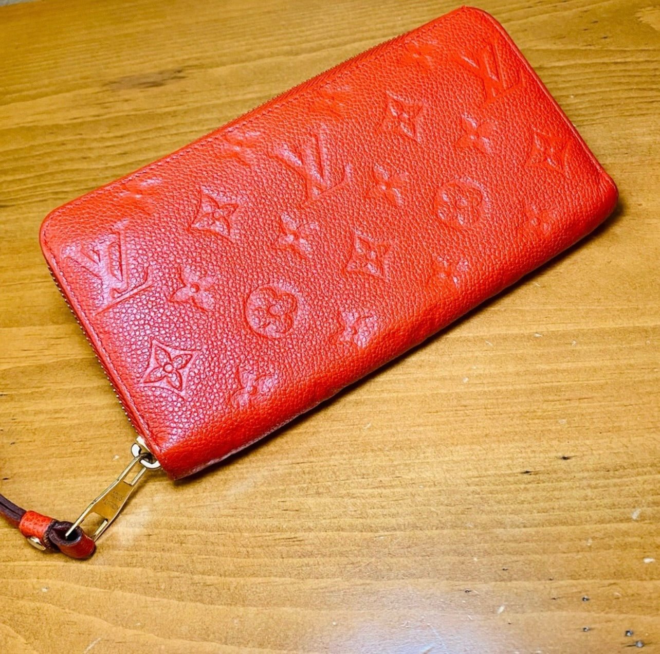 Louis Vuitton Red Poppy Supple Monogram Empreinte Leather Zippy Wallet