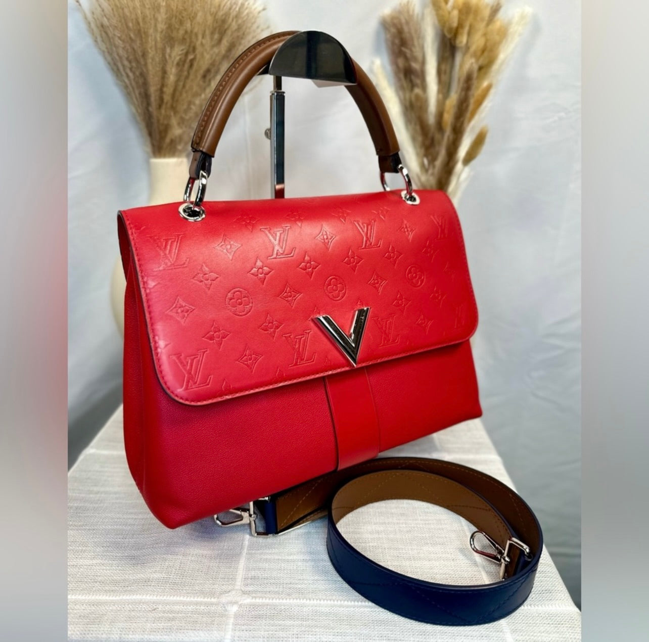 Louis Vuitton Rubis Monogram Leather Very One Handle Bag