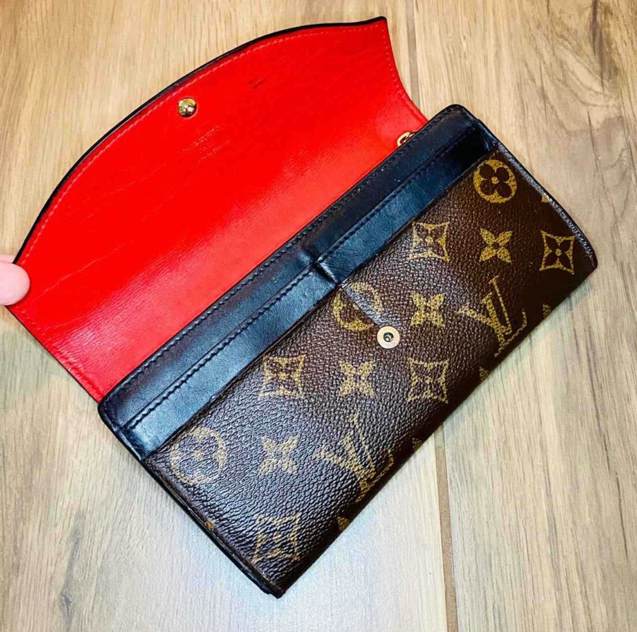 Louis Vuitton Marron Leather & Monogram Sarah Tuileries Wallet