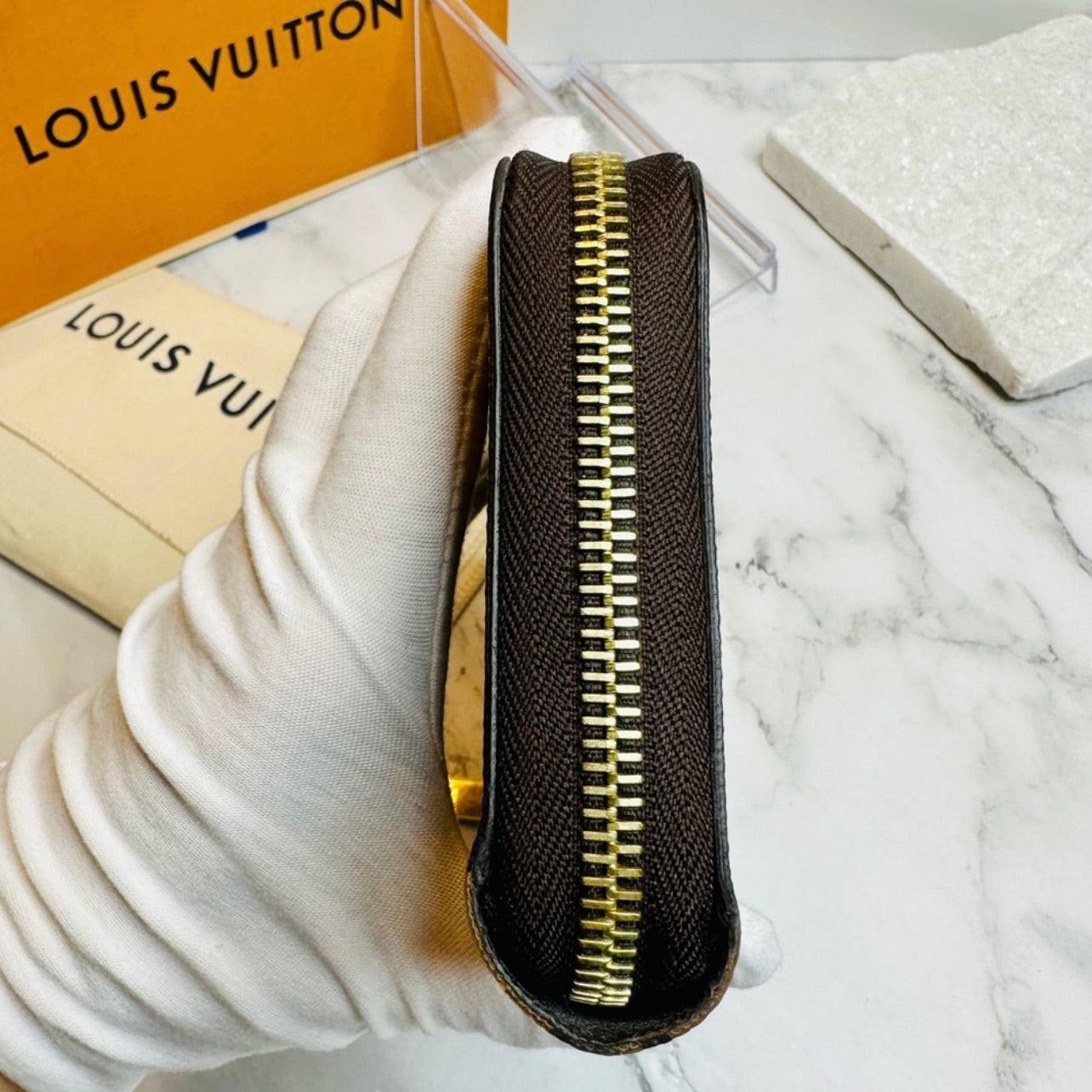 Louis Vuitton Reverse Monogram Giant Pattern Zippy Wallet