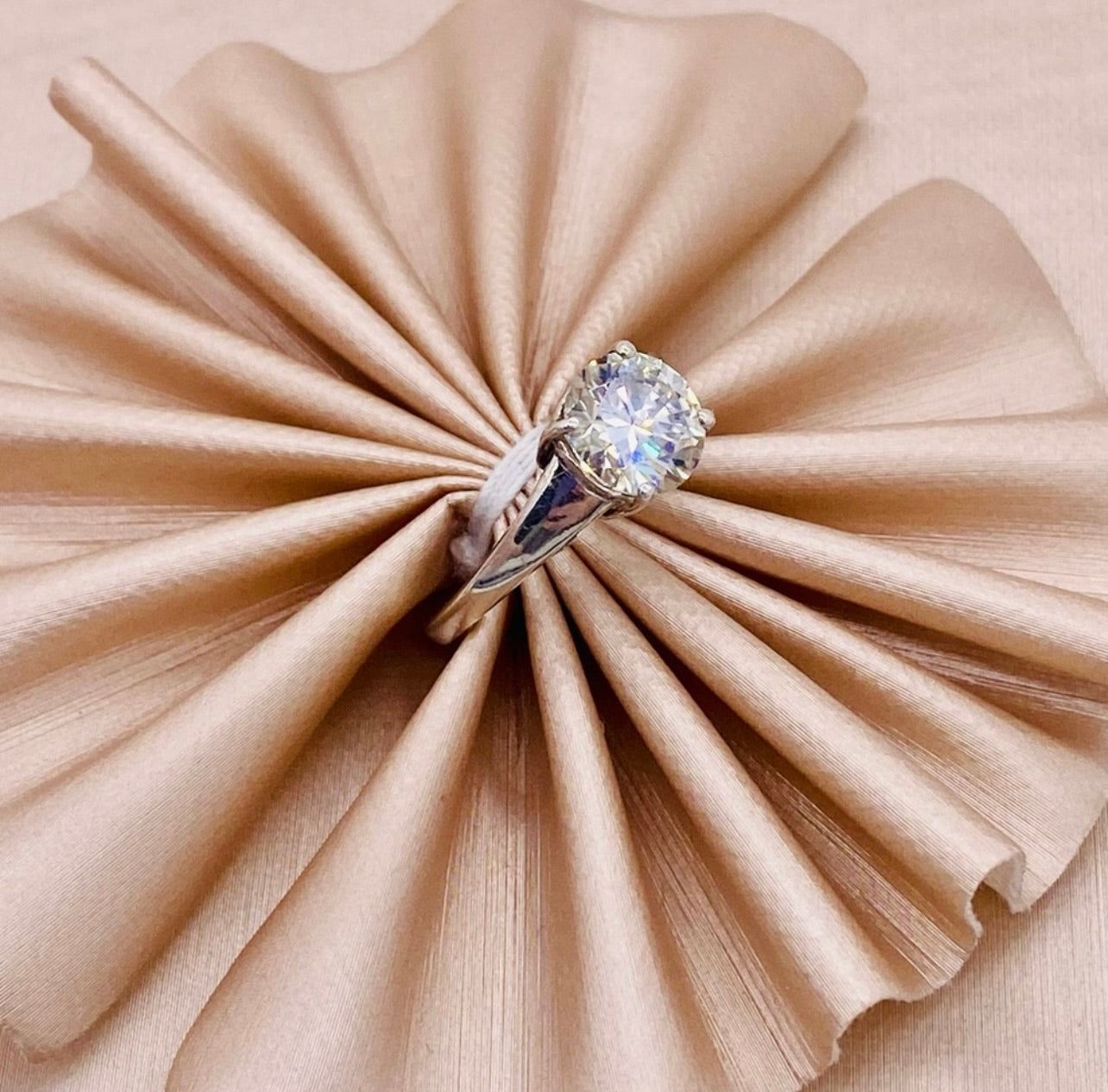 EUC Sterling Silver 2 ct Round Moissanite Engagement Ring