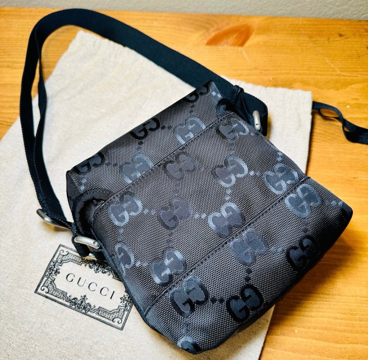 New Unisex Gucci Black Econyl Nylon Monogram Off The Grid Messenger Bag