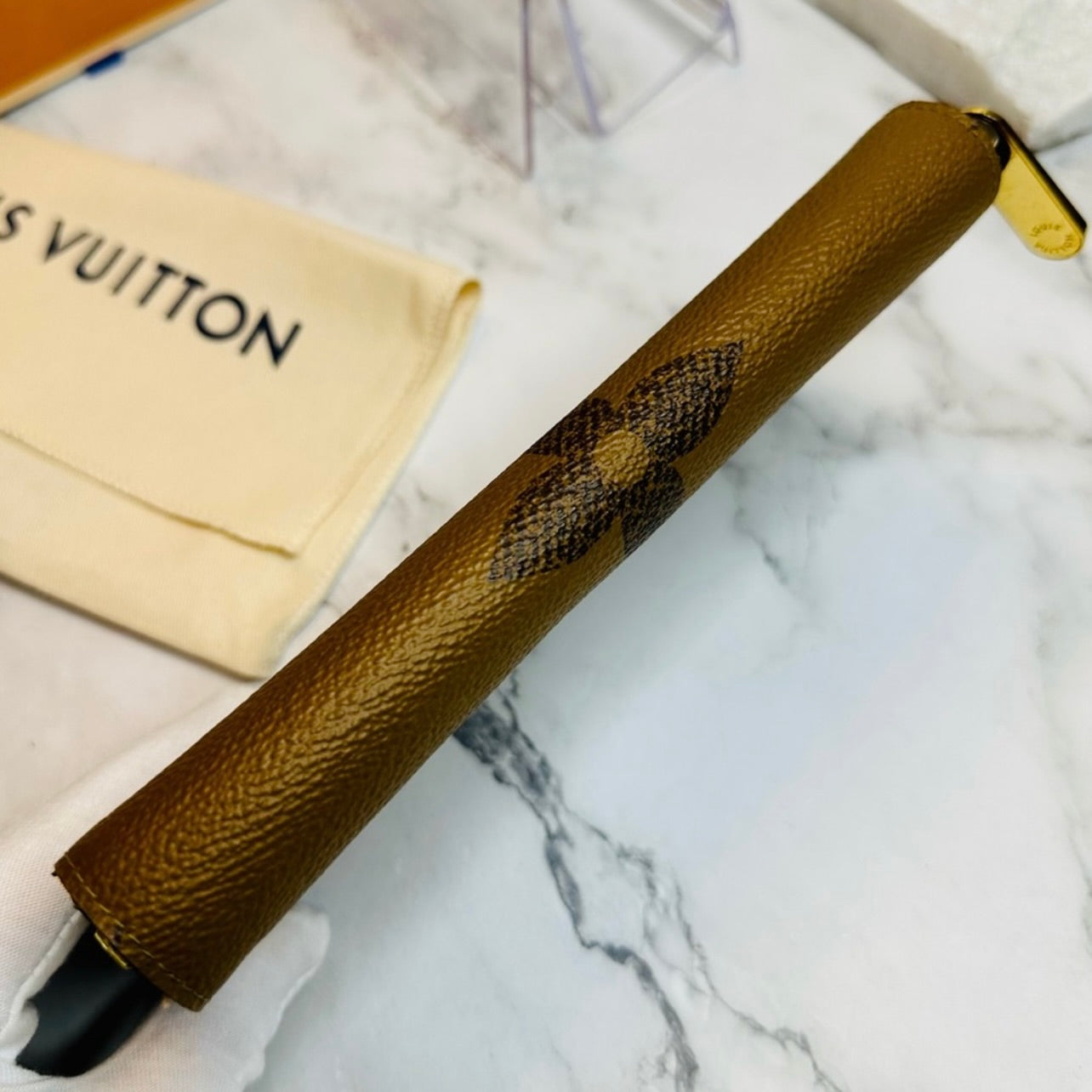 Louis Vuitton Reverse Monogram Giant Pattern Zippy Wallet