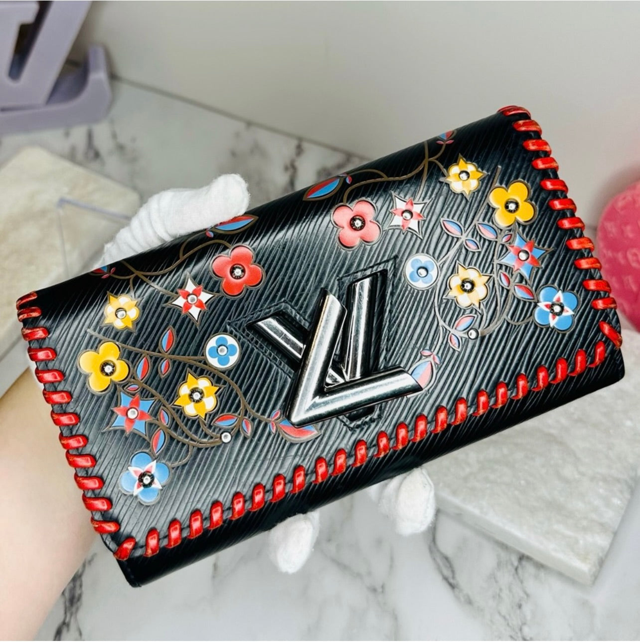 Louis Vuitton Black Epi Leather Portefeuille Floral Twist Long Wallet